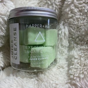 Harper + Ari Exfoliating sugar cubes